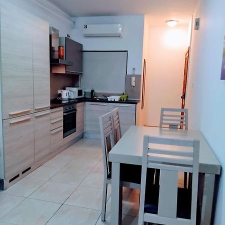 Gzira Smart 1 Bedroom Apartment ภายนอก รูปภาพ