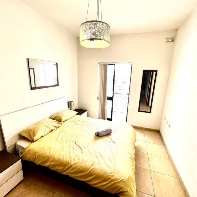Gzira Smart 1 Bedroom Apartment ภายนอก รูปภาพ