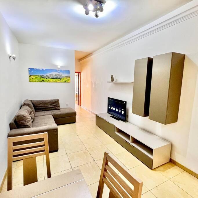 Gzira Smart 1 Bedroom Apartment ภายนอก รูปภาพ