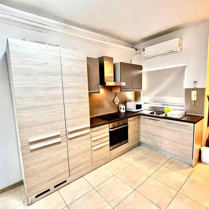 Gzira Smart 1 Bedroom Apartment ภายนอก รูปภาพ
