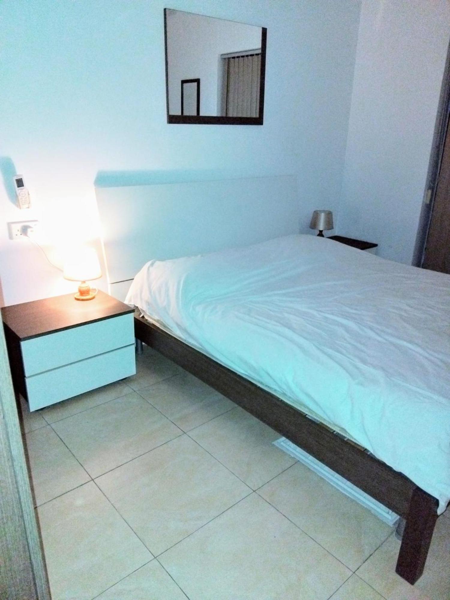 Gzira Smart 1 Bedroom Apartment ภายนอก รูปภาพ