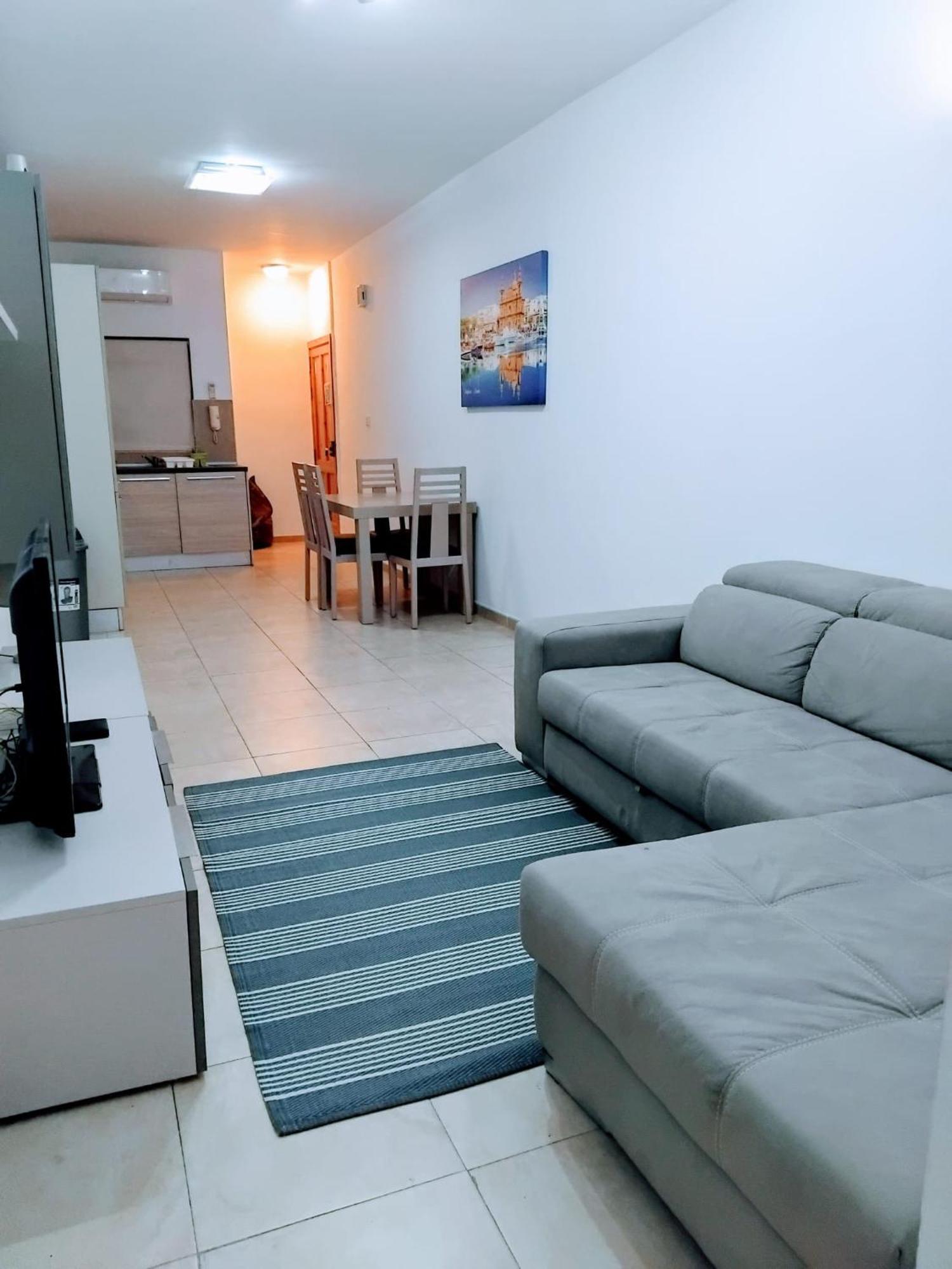 Gzira Smart 1 Bedroom Apartment ภายนอก รูปภาพ